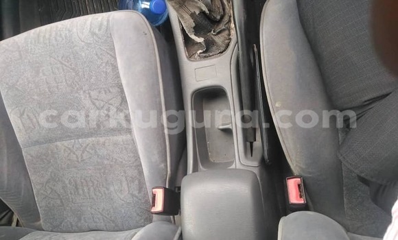 Nunua Ilio tumika Toyota Avensis Fedha Gari ndani ya Bujumbura nchini Bujumbura Nunua Ilio tumika Toyota Avensis Fedha Gari ndani ya Bujumbura nchini Bujumbura