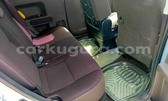 Acheter Occasion Voiture Toyota Porte Bleu à Bujumbura, Bujumbura Acheter Occasion Voiture Toyota Porte Bleu à Bujumbura, Bujumbura