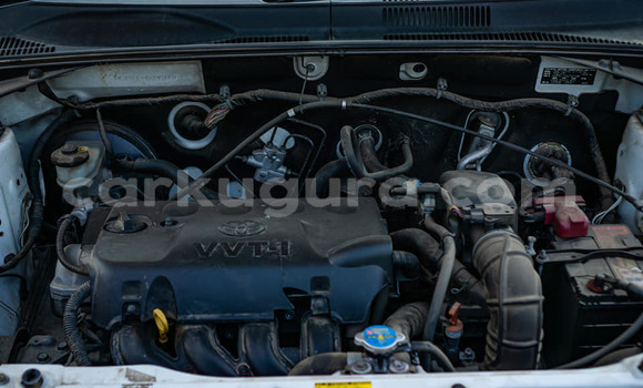 Buy Used Toyota Succeed White Car in Bujumbura in Bujumbura Buy Used Toyota Succeed White Car in Bujumbura in Bujumbura