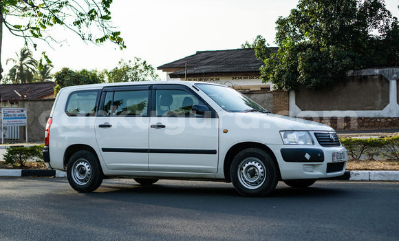 Buy Used Toyota Succeed White Car in Bujumbura in Bujumbura Buy Used Toyota Succeed White Car in Bujumbura in Bujumbura