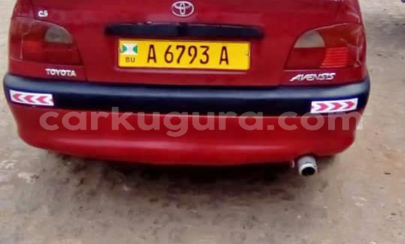 Acheter Occasion Voiture Toyota Avensis Rouge à Bujumbura, Bujumbura Acheter Occasion Voiture Toyota Avensis Rouge à Bujumbura, Bujumbura