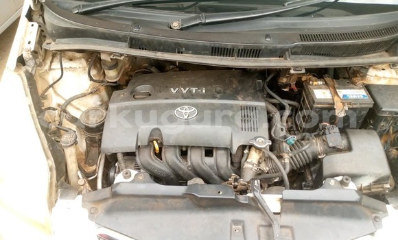 Acheter Occasion Voiture Toyota Ractis Blanc à Bujumbura, Bujumbura Acheter Occasion Voiture Toyota Ractis Blanc à Bujumbura, Bujumbura