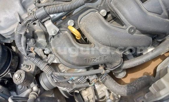 Acheter Occasion Voiture Toyota Ractis Gris à Bujumbura, Bujumbura Acheter Occasion Voiture Toyota Ractis Gris à Bujumbura, Bujumbura