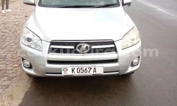 Acheter Occasion Voiture Toyota RAV4 Gris à Bujumbura, Bujumbura Acheter Occasion Voiture Toyota RAV4 Gris à Bujumbura, Bujumbura