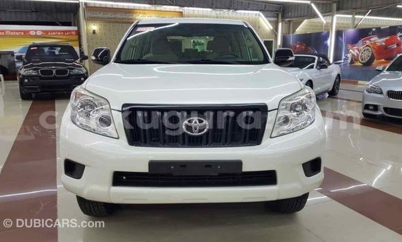 Nunua Imported Toyota Prado Nyeupe Gari ndani ya Import - Dubai nchini Bujumbura Nunua Imported Toyota Prado Nyeupe Gari ndani ya Import - Dubai nchini Bujumbura