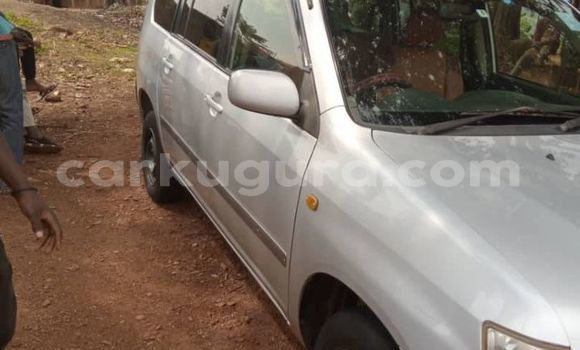 Acheter Occasion Voiture Toyota Succeed Gris à Bujumbura, Bujumbura Acheter Occasion Voiture Toyota Succeed Gris à Bujumbura, Bujumbura