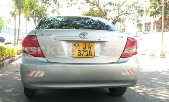 Acheter Occasion Voiture Toyota Axio Gris à Bujumbura, Bujumbura Acheter Occasion Voiture Toyota Axio Gris à Bujumbura, Bujumbura