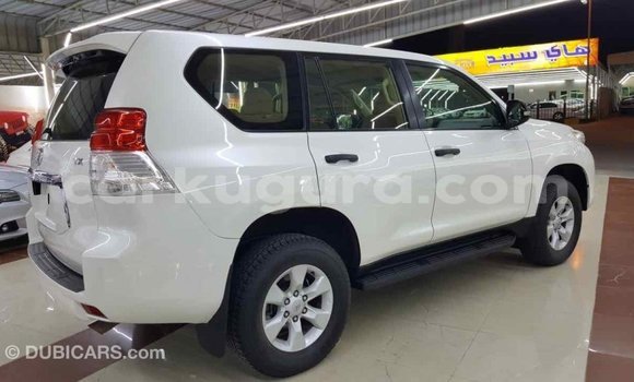 Nunua Imported Toyota Prado Nyeupe Gari ndani ya Import - Dubai nchini Bujumbura Nunua Imported Toyota Prado Nyeupe Gari ndani ya Import - Dubai nchini Bujumbura