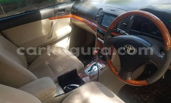 Acheter Occasion Voiture Toyota Allion Rouge à Bujumbura, Bujumbura Acheter Occasion Voiture Toyota Allion Rouge à Bujumbura, Bujumbura