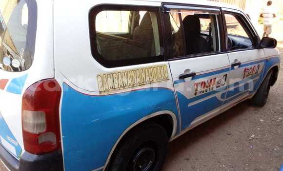 Buy Used Toyota Probox White Car in Bujumbura in Bujumbura Buy Used Toyota Probox White Car in Bujumbura in Bujumbura