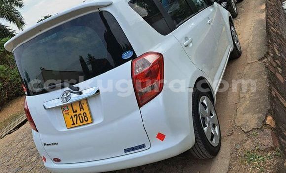 Acheter Occasion Voiture Toyota Ractis Blanc à Bujumbura, Bujumbura Acheter Occasion Voiture Toyota Ractis Blanc à Bujumbura, Bujumbura