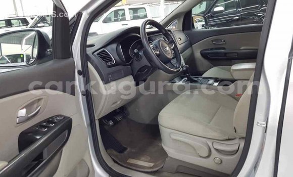 Nunua Imported Kia Carnival Nyingine Gari ndani ya Import - Dubai nchini Bujumbura Nunua Imported Kia Carnival Nyingine Gari ndani ya Import - Dubai nchini Bujumbura