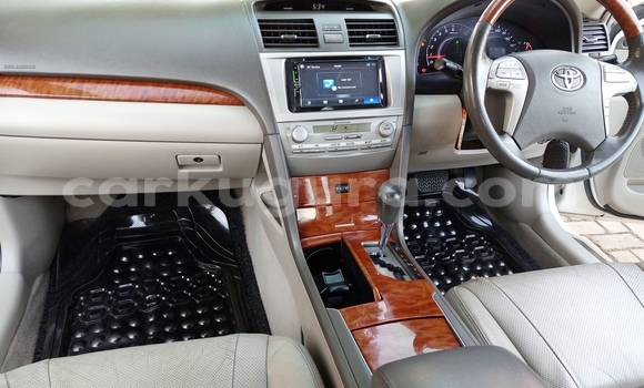 Buy Used Toyota Camry White Car in Bujumbura in Bujumbura Buy Used Toyota Camry White Car in Bujumbura in Bujumbura