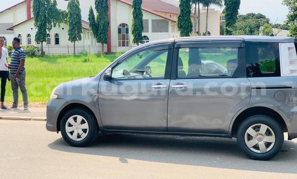 Acheter Occasion Voiture Toyota Sienta Marron à Bujumbura, Bujumbura Acheter Occasion Voiture Toyota Sienta Marron à Bujumbura, Bujumbura