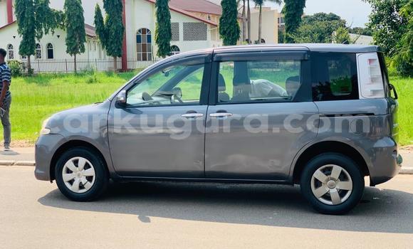 Acheter Occasion Voiture Toyota Sienta Marron à Bujumbura, Bujumbura Acheter Occasion Voiture Toyota Sienta Marron à Bujumbura, Bujumbura