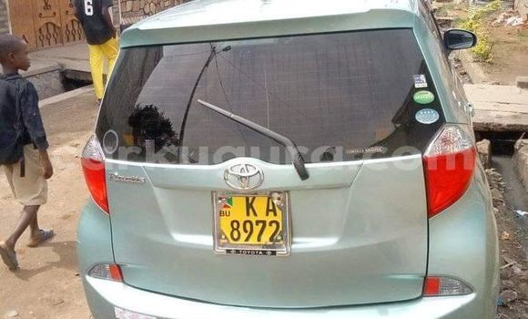 Acheter Occasion Voiture Toyota Ractis Vert à Bujumbura, Bujumbura Acheter Occasion Voiture Toyota Ractis Vert à Bujumbura, Bujumbura