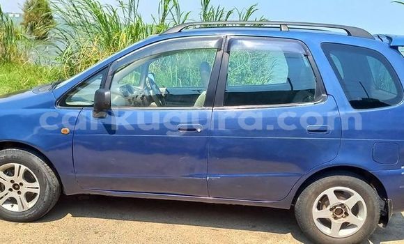 Buy Used Toyota Spacio Other Car in Bujumbura in Bujumbura Buy Used Toyota Spacio Other Car in Bujumbura in Bujumbura