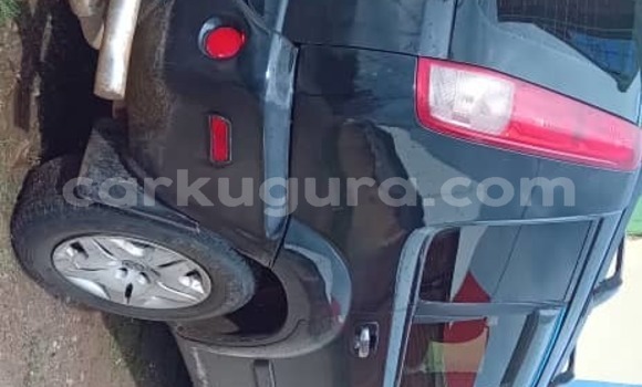 Nunua Ilio tumika Nissan X–Trail Nyeusi Gari ndani ya Bujumbura nchini Bujumbura Nunua Ilio tumika Nissan X–Trail Nyeusi Gari ndani ya Bujumbura nchini Bujumbura