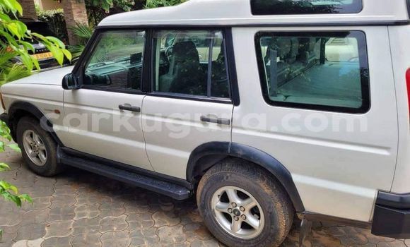 Acheter Occasion Voiture Land Rover Defender Autre à Bujumbura, Bujumbura Acheter Occasion Voiture Land Rover Defender Autre à Bujumbura, Bujumbura