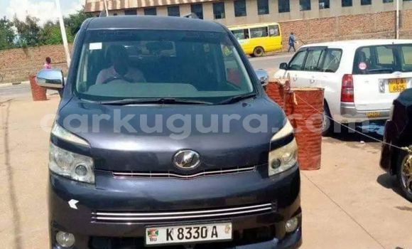 Acheter Occasion Voiture Toyota Voxy Autre à Bujumbura, Bujumbura Acheter Occasion Voiture Toyota Voxy Autre à Bujumbura, Bujumbura