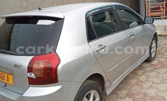 Acheter Occasion Voiture Toyota Allex Autre à Bujumbura, Bujumbura Acheter Occasion Voiture Toyota Allex Autre à Bujumbura, Bujumbura