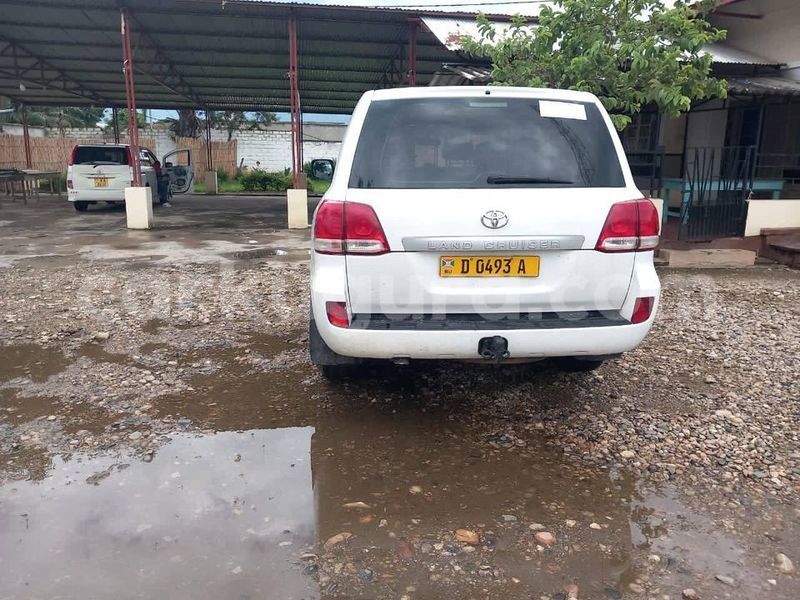 Big with watermark toyota hiluxe vigo bujumbura bujumbura 6179