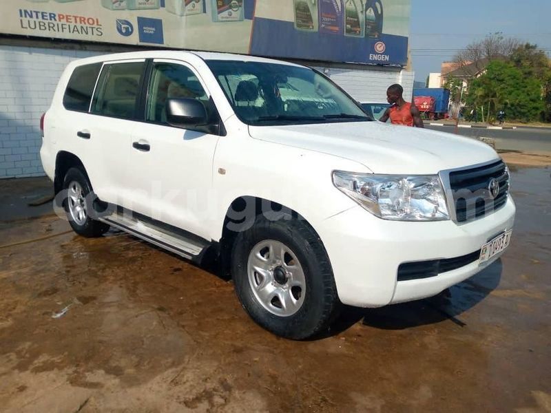 Big with watermark toyota hiluxe vigo bujumbura bujumbura 6179