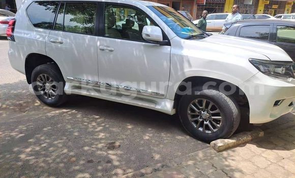 Buy Used Toyota Land Cruiser Prado White Car in Bujumbura in Bujumbura Buy Used Toyota Land Cruiser Prado White Car in Bujumbura in Bujumbura