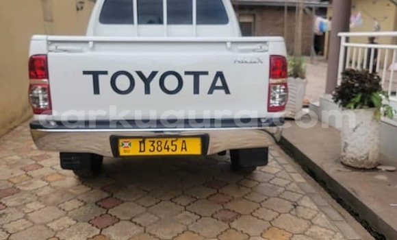 Buy Used Toyota Hilux Other Car in Bujumbura in Bujumbura Buy Used Toyota Hilux Other Car in Bujumbura in Bujumbura