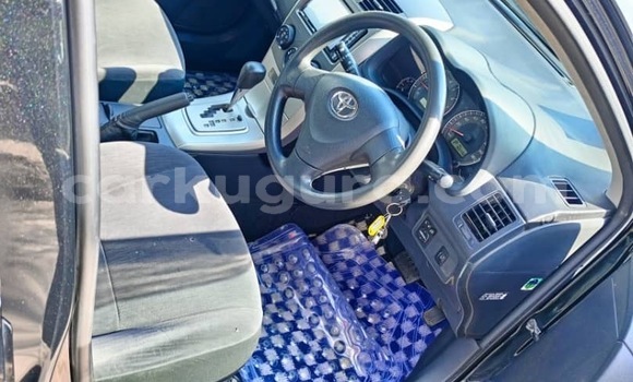 Nunua Ilio tumika Toyota Corolla Nyeusi Gari ndani ya Ngagara nchini Bujumbura Nunua Ilio tumika Toyota Corolla Nyeusi Gari ndani ya Ngagara nchini Bujumbura