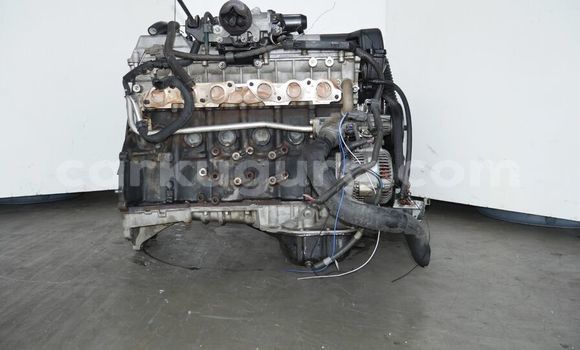 Nunua LEXUS GS300 IS300 ndani ya Gitega nchini Burundi Nunua LEXUS GS300 IS300 ndani ya Gitega nchini Burundi