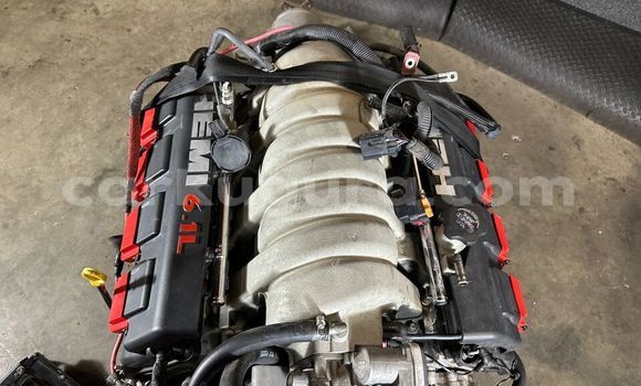 Nunua CHRYSLER 300C SRT8 ndani ya Gitega nchini Burundi Nunua CHRYSLER 300C SRT8 ndani ya Gitega nchini Burundi