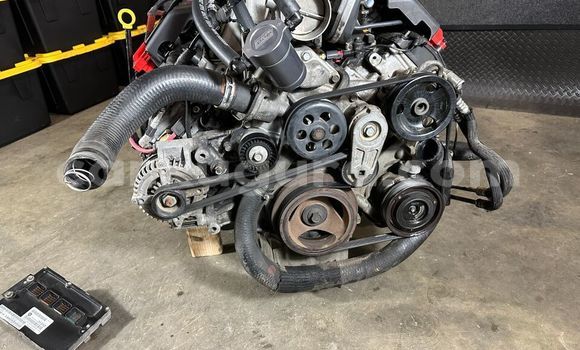 Nunua CHRYSLER 300C SRT8 ndani ya Gitega nchini Burundi Nunua CHRYSLER 300C SRT8 ndani ya Gitega nchini Burundi