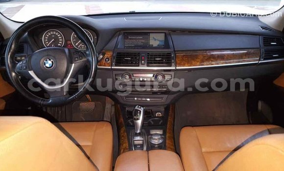 Nunua Imported BMW C Nyeupe Bike ndani ya Import - Dubai nchini Bujumbura Nunua Imported BMW C Nyeupe Bike ndani ya Import - Dubai nchini Bujumbura