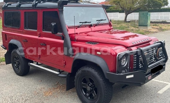 Buy Used Land Rover Defender Red Car in Gitega in Burundi Buy Used Land Rover Defender Red Car in Gitega in Burundi