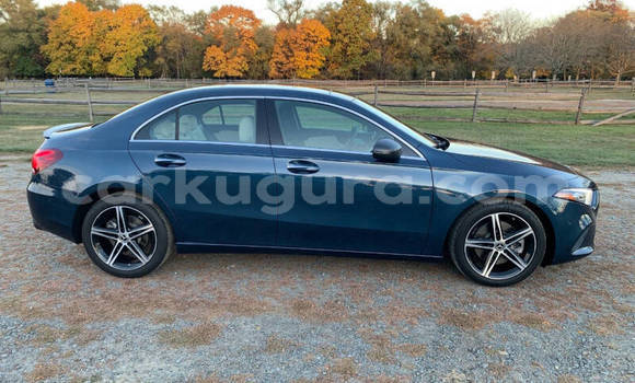Nunua Ilio tumika Mercedes-Benz A–Class Bluu Gari ndani ya Gitega nchini Burundi Nunua Ilio tumika Mercedes-Benz A–Class Bluu Gari ndani ya Gitega nchini Burundi