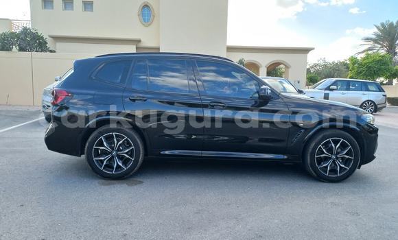 Nunua Ilio tumika BMW X3 Nyeusi Gari ndani ya Gitega nchini Burundi Nunua Ilio tumika BMW X3 Nyeusi Gari ndani ya Gitega nchini Burundi