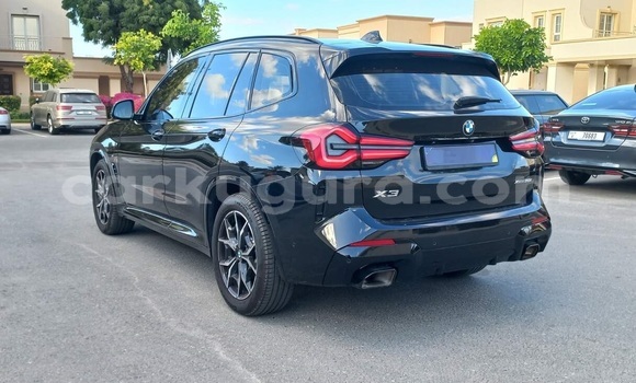 Nunua Ilio tumika BMW X3 Nyeusi Gari ndani ya Gitega nchini Burundi Nunua Ilio tumika BMW X3 Nyeusi Gari ndani ya Gitega nchini Burundi