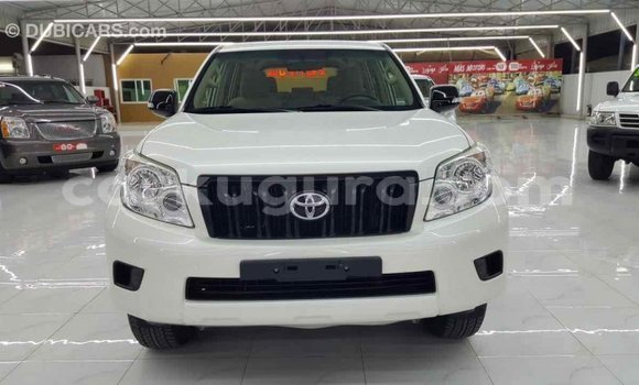 Nunua Imported Toyota Prado Nyeupe Gari ndani ya Import - Dubai nchini Bujumbura Nunua Imported Toyota Prado Nyeupe Gari ndani ya Import - Dubai nchini Bujumbura