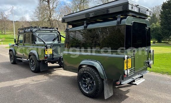 Nunua Ilio tumika Land Rover Defender Kijani Gari ndani ya Gitega nchini Burundi Nunua Ilio tumika Land Rover Defender Kijani Gari ndani ya Gitega nchini Burundi