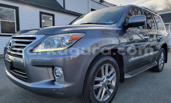 Nunua Ilio tumika Lexus LX 570 Fedha Gari ndani ya Gitega nchini Burundi Nunua Ilio tumika Lexus LX 570 Fedha Gari ndani ya Gitega nchini Burundi