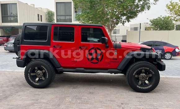 Nunua Ilio tumika Jeep Wrangler Nyekundu Gari ndani ya Gitega nchini Burundi Nunua Ilio tumika Jeep Wrangler Nyekundu Gari ndani ya Gitega nchini Burundi