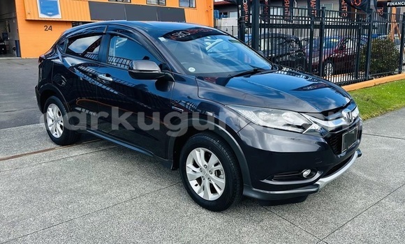 Acheter Occasion Voiture Honda Vezel Noir à Gitega, Burundi