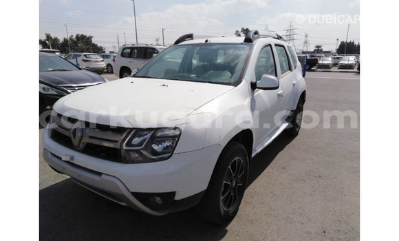 Nunua Imported Renault Duster Nyeupe Gari ndani ya Import - Dubai nchini Bujumbura Nunua Imported Renault Duster Nyeupe Gari ndani ya Import - Dubai nchini Bujumbura