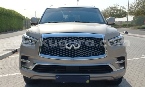 Nunua Ilio tumika Infiniti QX80 Beige Gari ndani ya Gitega nchini Burundi Nunua Ilio tumika Infiniti QX80 Beige Gari ndani ya Gitega nchini Burundi