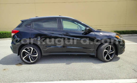 Nunua Ilio tumika Honda HR–V Nyeusi Gari ndani ya Gitega nchini Burundi Nunua Ilio tumika Honda HR–V Nyeusi Gari ndani ya Gitega nchini Burundi