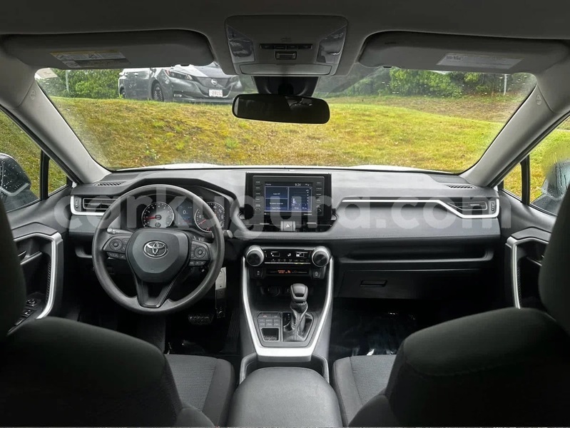 Big with watermark toyota rav4 burundi gitega 6393