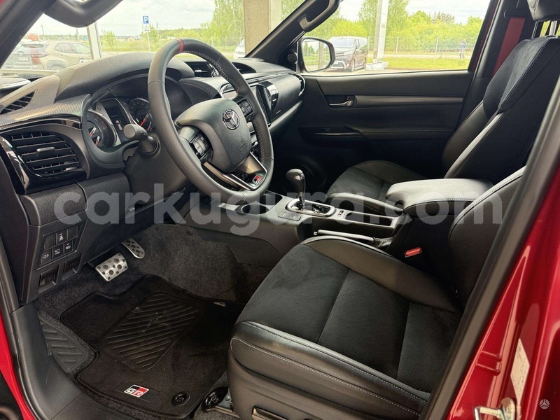 Big with watermark toyota hilux burundi gitega 6395