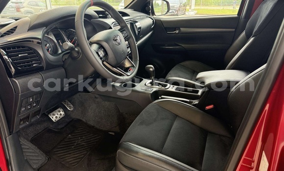 Acheter Occasion Voiture Toyota Hilux Rouge à Gitega, Burundi Acheter Occasion Voiture Toyota Hilux Rouge à Gitega, Burundi