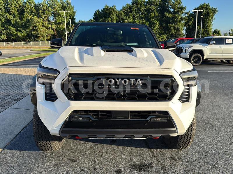 Big with watermark toyota tacoma burundi gitega 6396